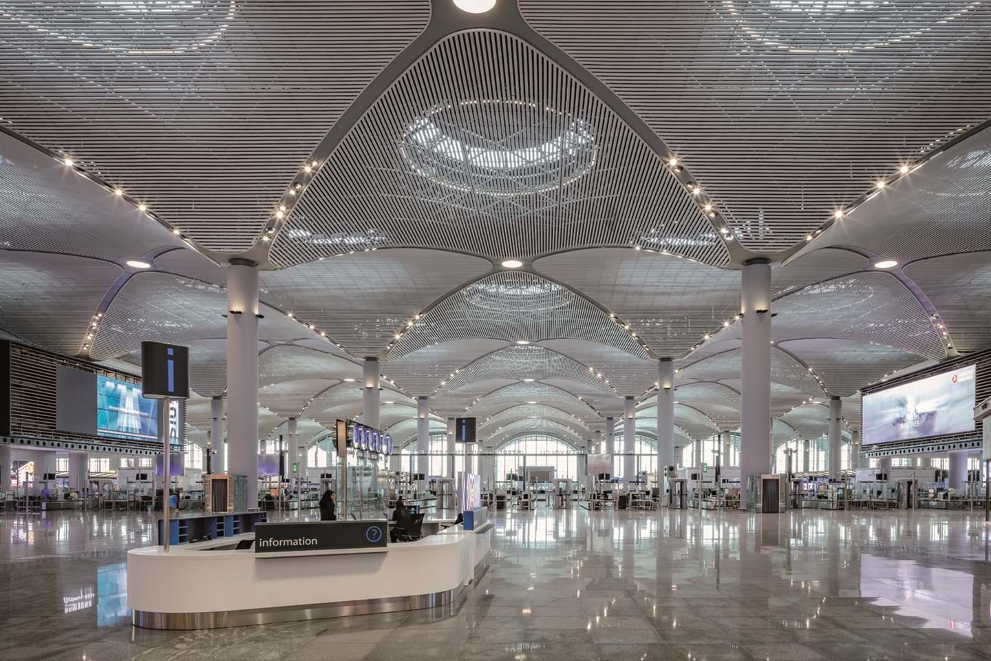 An Introduction To LEED Airports: 4 Facts You Should Know