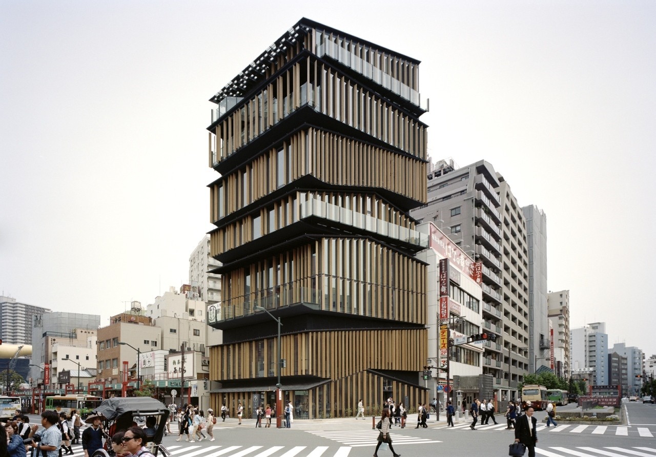 The asakusa culture and tourism center